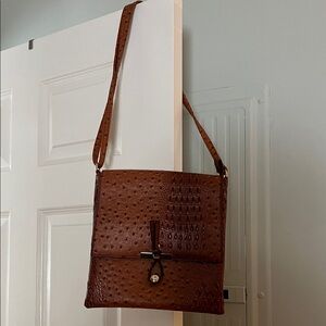 Elegant Brown Leather Shoulder Bag
